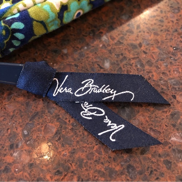 Vera Bradley Paisley Print Tablet/Reader Case - Picture 5 of 7